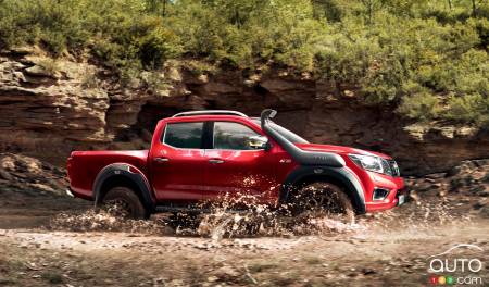 Nissan Navara AT32